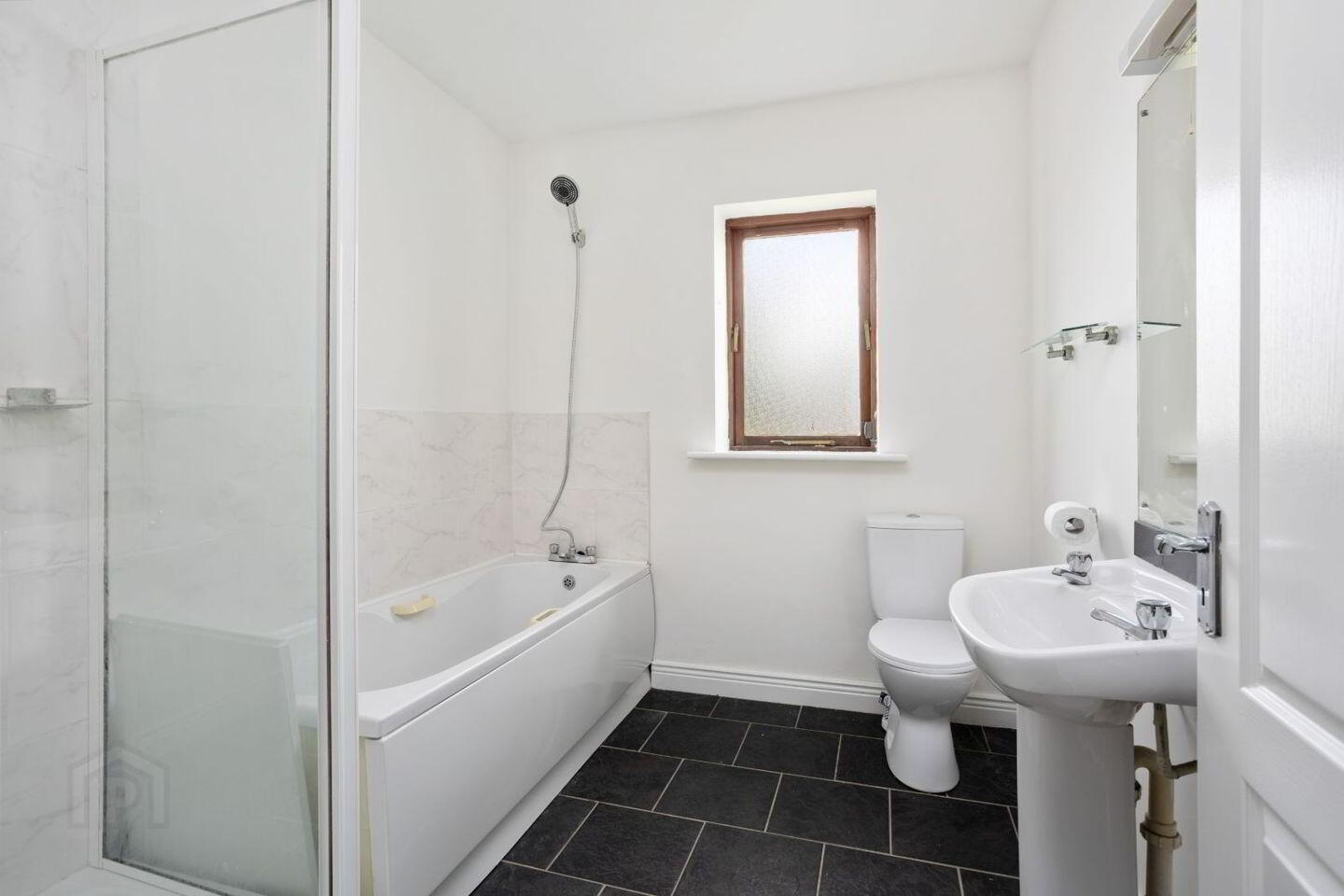 6 Ardevan Court 17 of 18