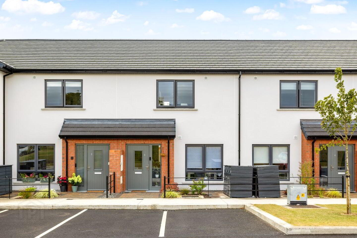 3 Tyrrells Brook Crescent 1 of 20