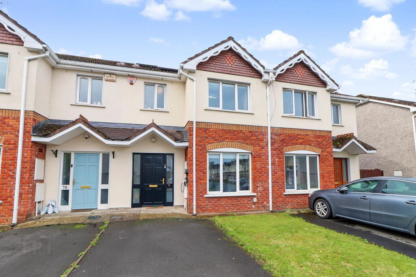 71 Dromroe Avenue 1 of 28