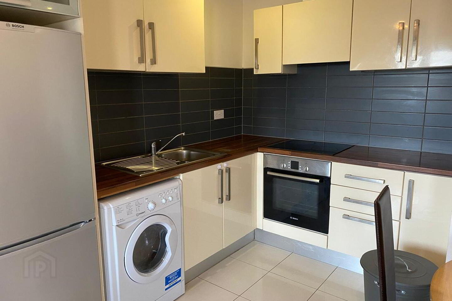 Apartment 38 Wellington Court 2 of 8