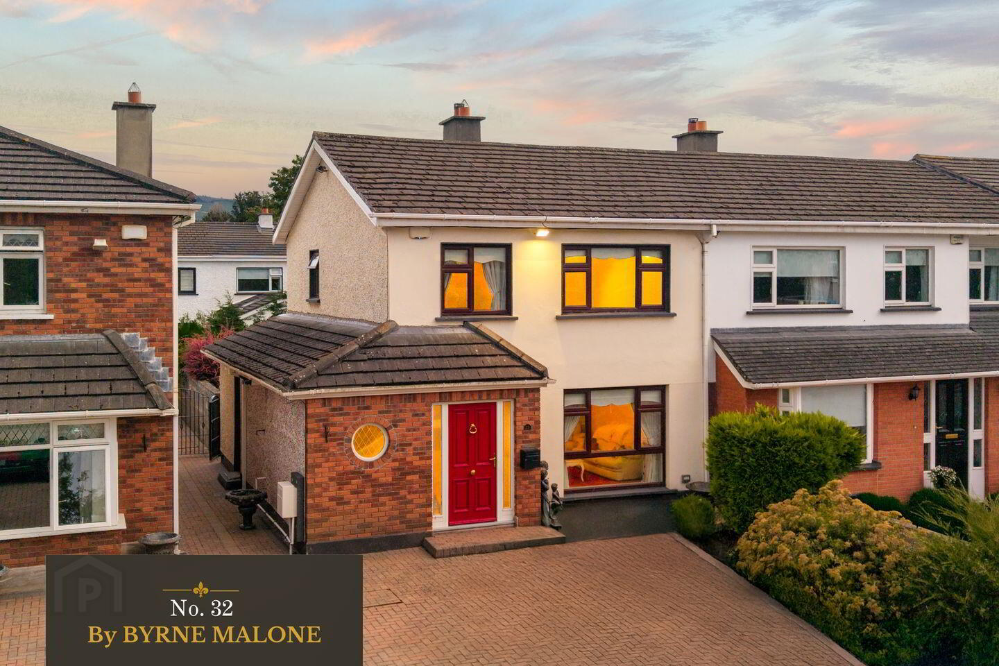 32 Delaford Drive 1 of 28
