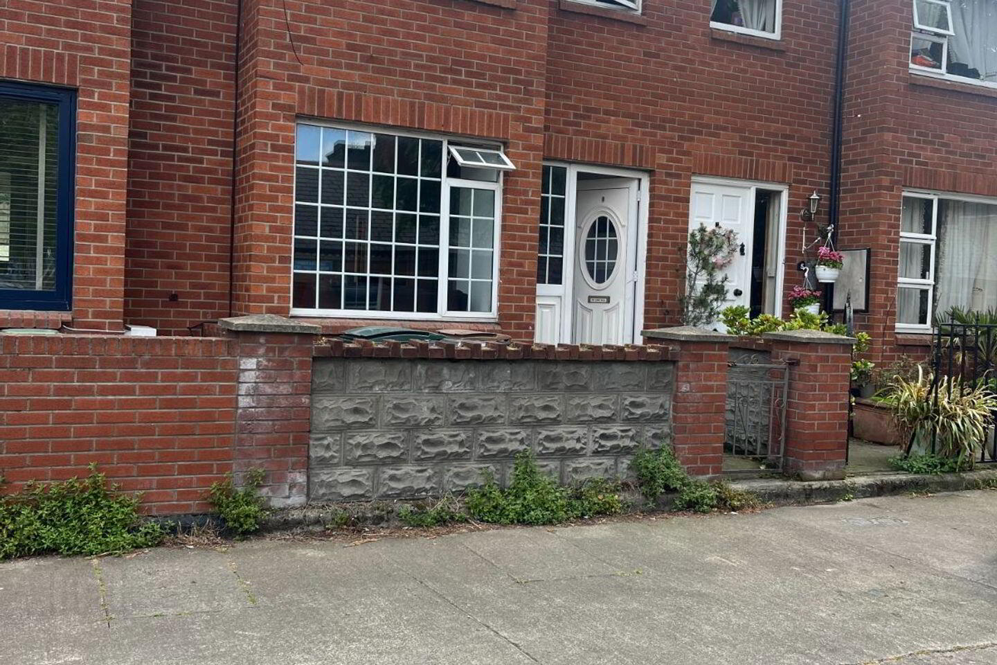 4 Rosary Terrace 2 of 5