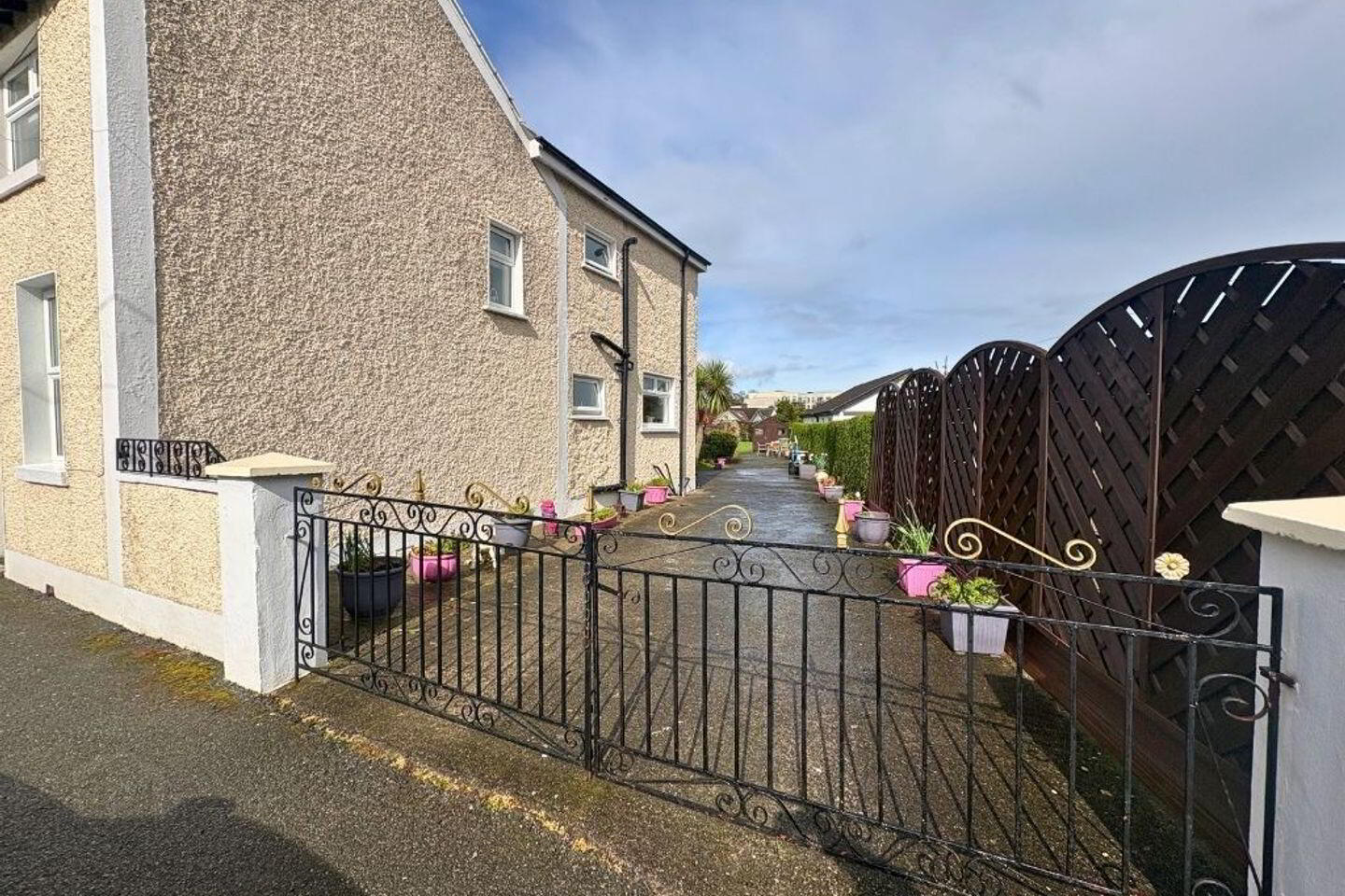 123 Foxrock Grove 3 of 15