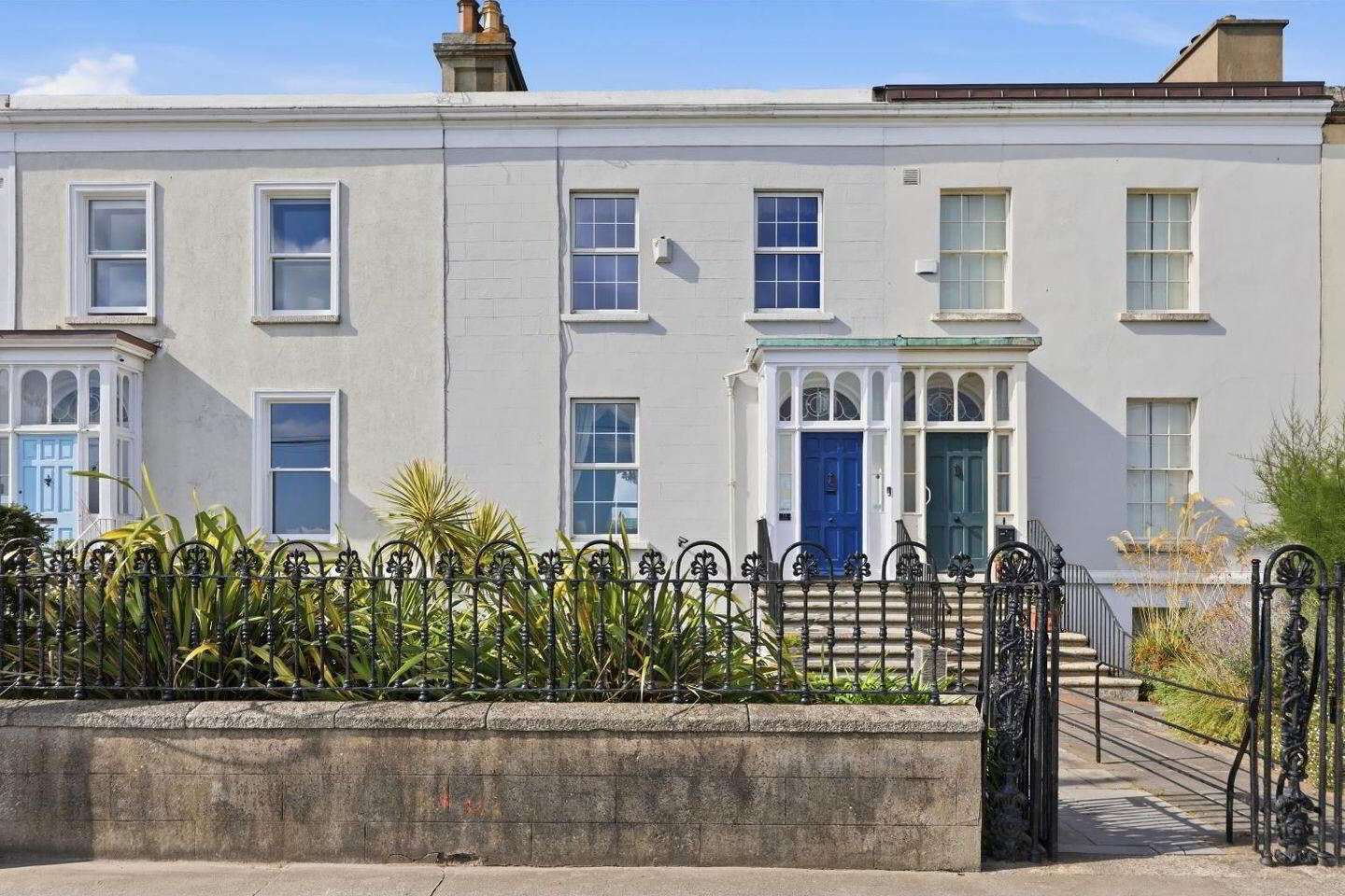 35 Strand Road 1 of 35