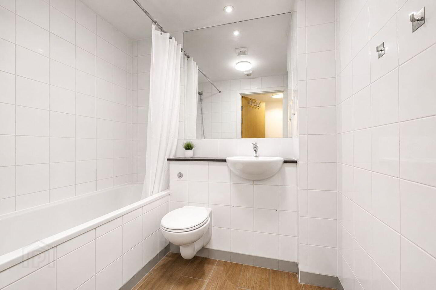 Apartment 162 The Plaza Ballymun 10 of 11