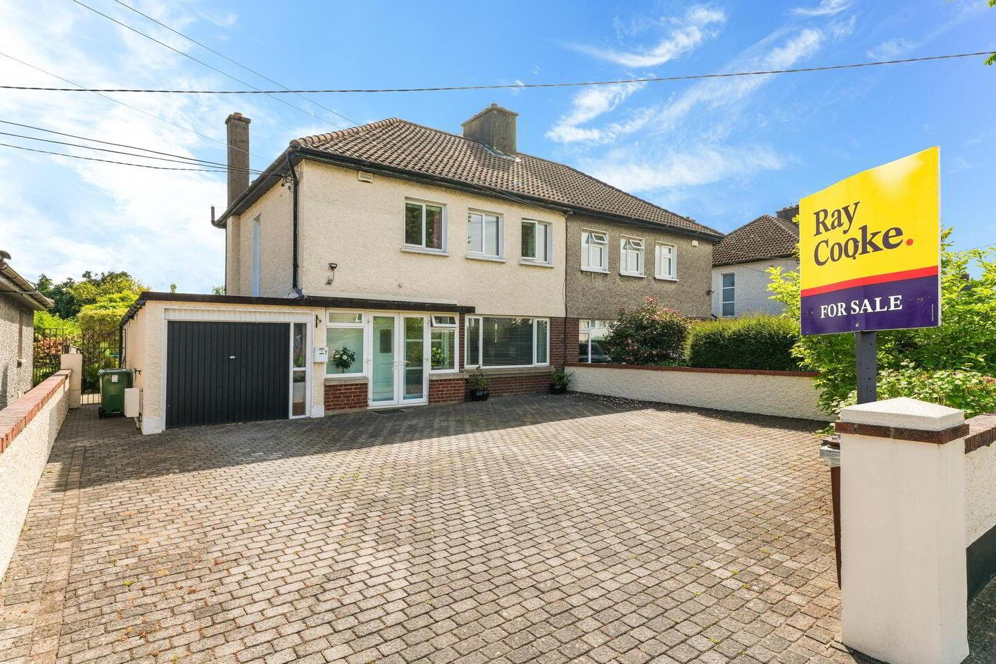 7 Newlands Drive 1 of 41