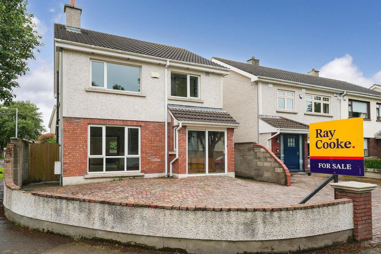 33A Tymon Crescent 1 of 30
