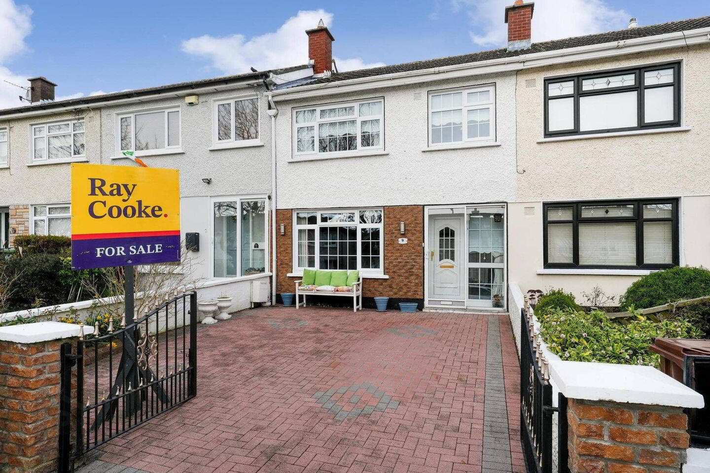 9 Hillcrest Avenue 1 of 32
