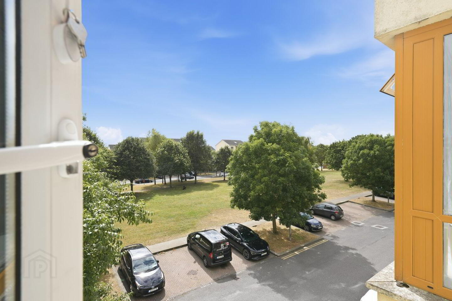 110 Hampton Wood Avenue 21 of 22
