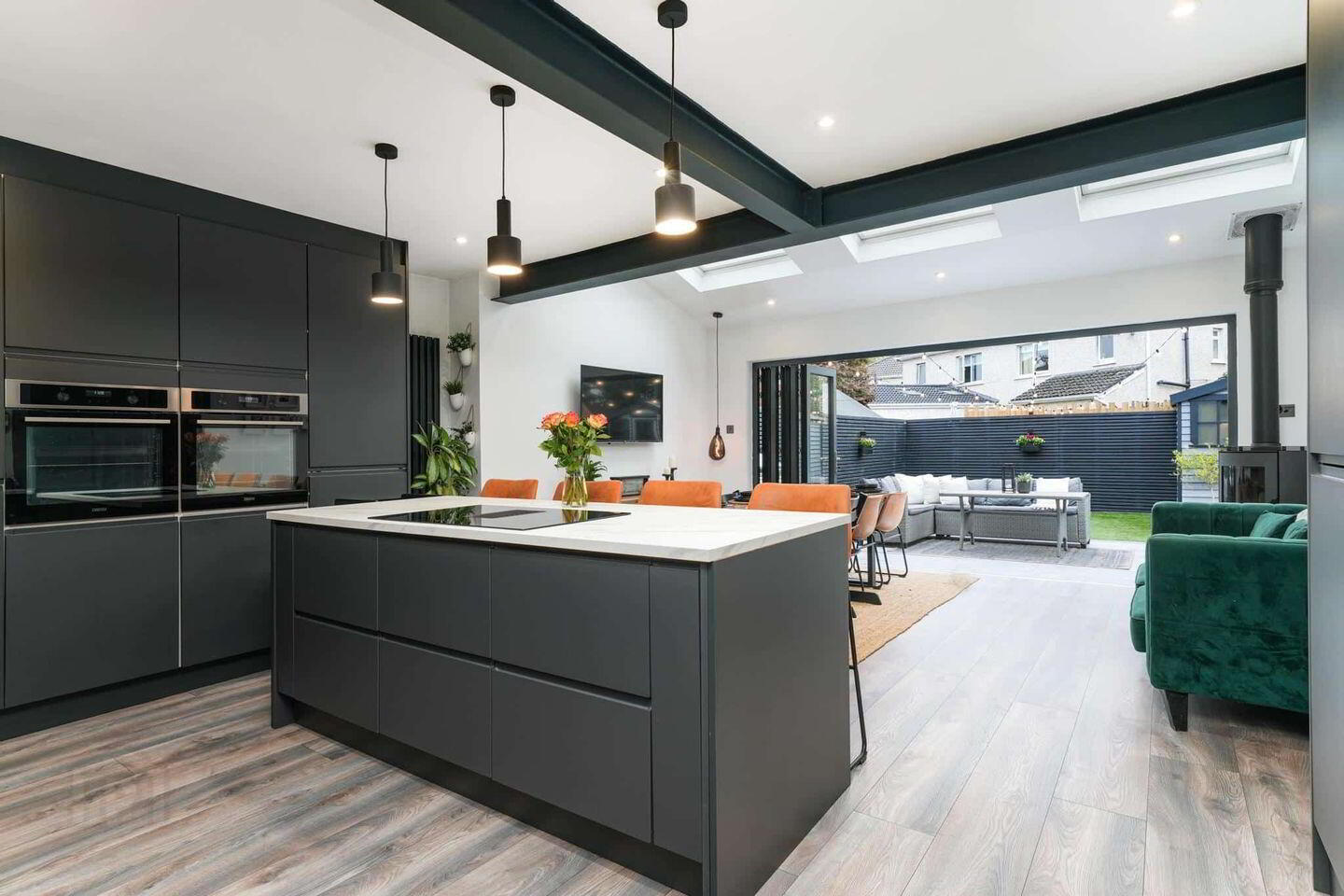 71 Hazelbury Park 1 of 29