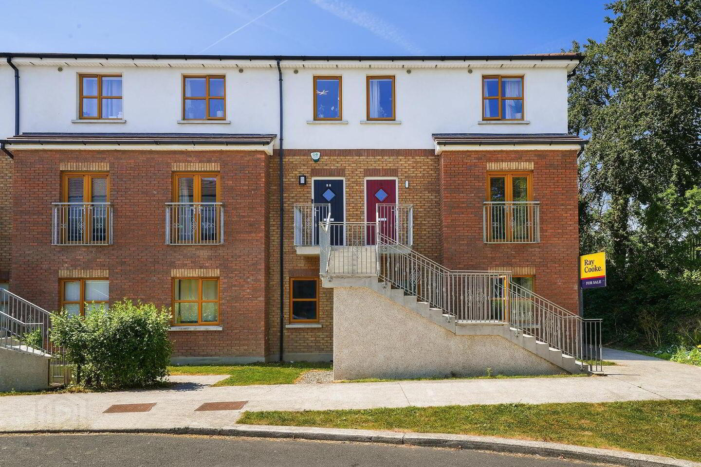 67 Summerseat Way 1 of 31