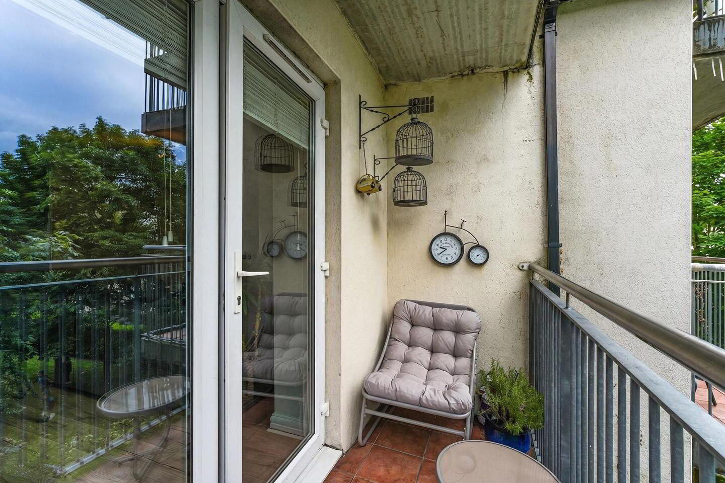 8 Eaton Way 25 of 26
