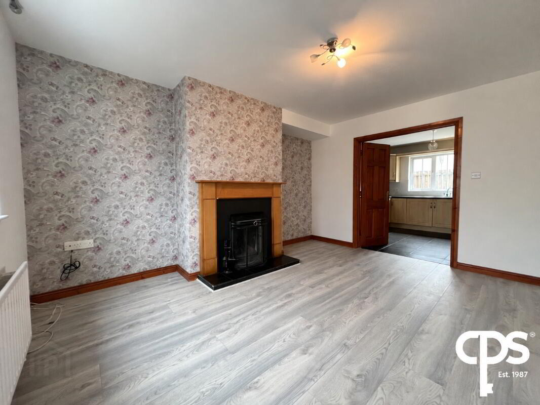 15 Montgomery Close 2 of 7