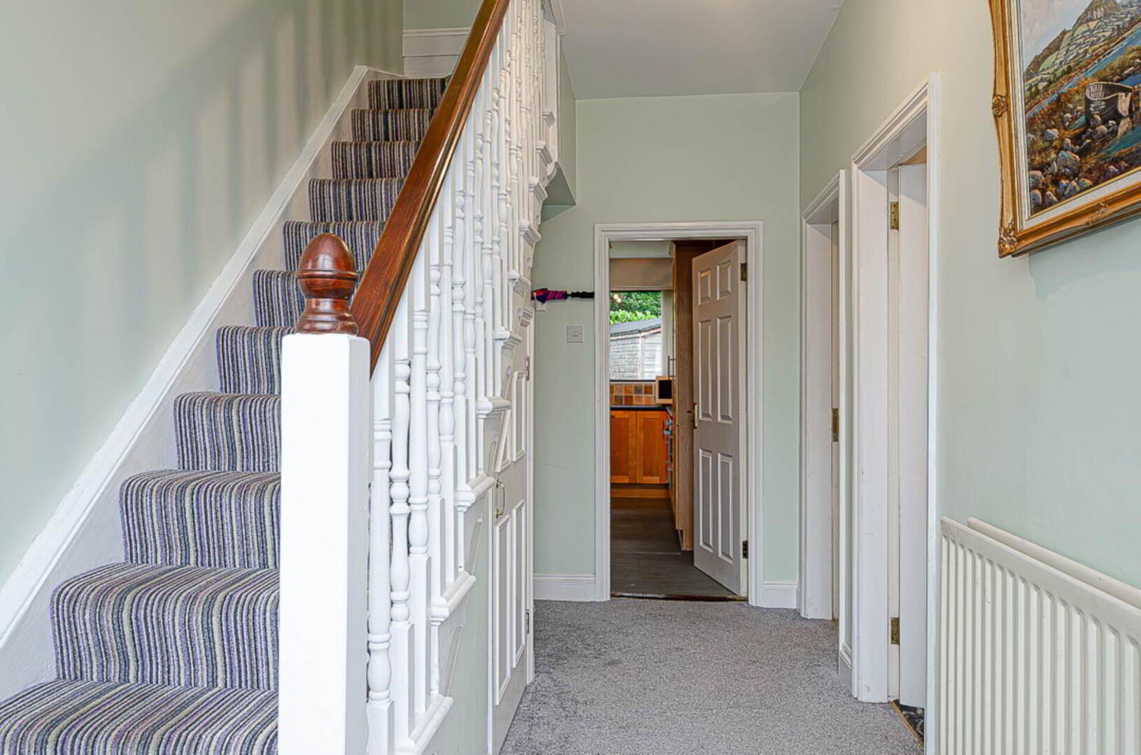 421 Cregagh Road 3 of 40