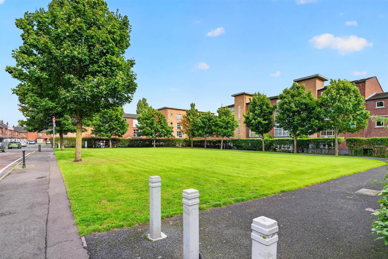 5, 6, Lewis Mews 9 of 10