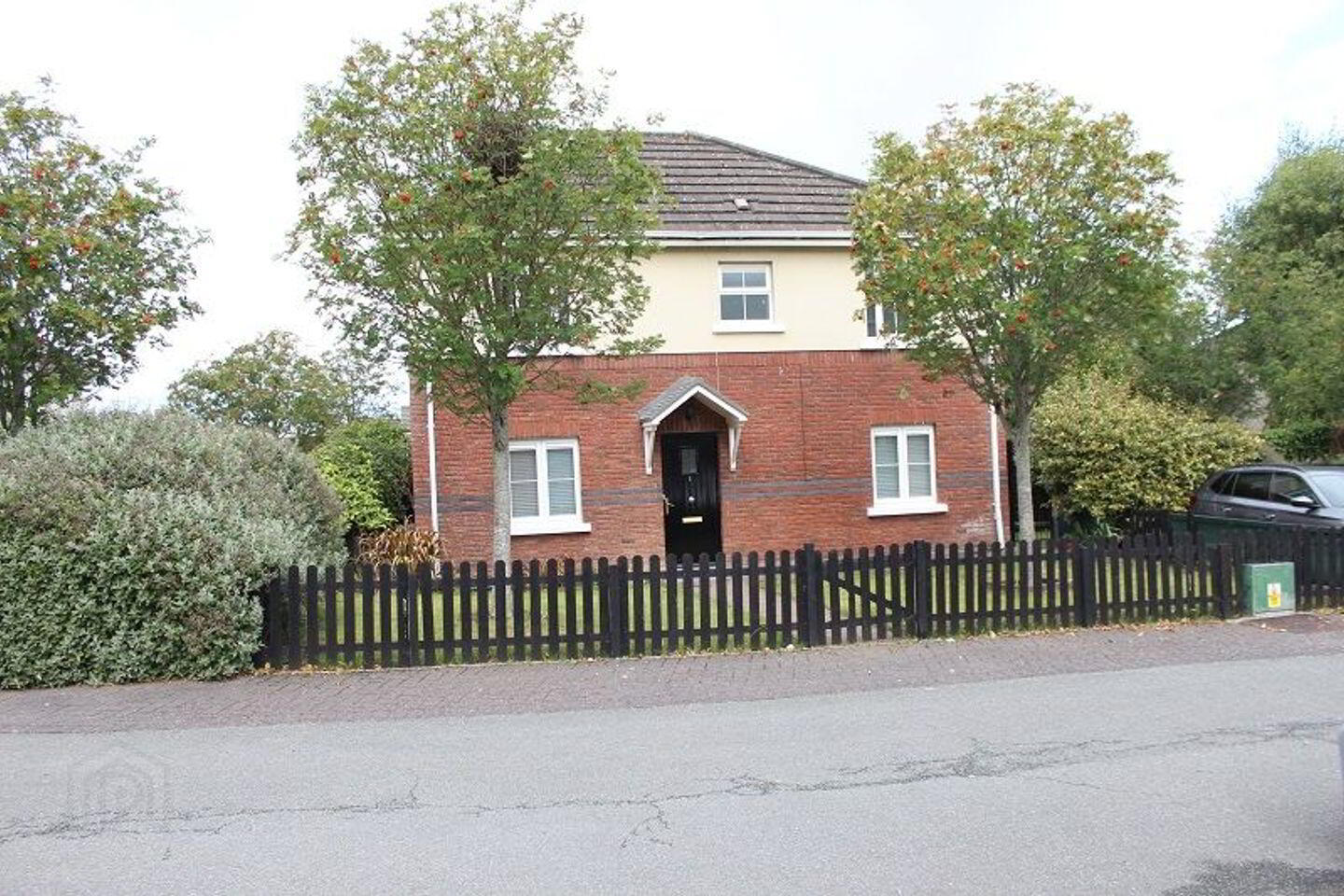 1 Mount Eustace Crescent 2 of 26
