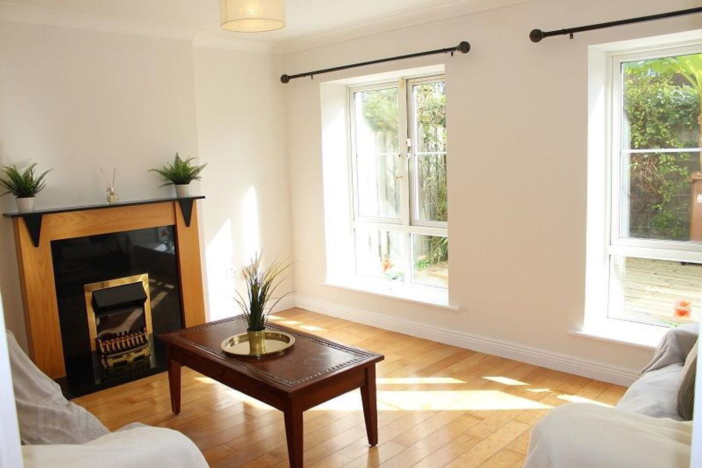 12 Park Boulevard 3 of 25
