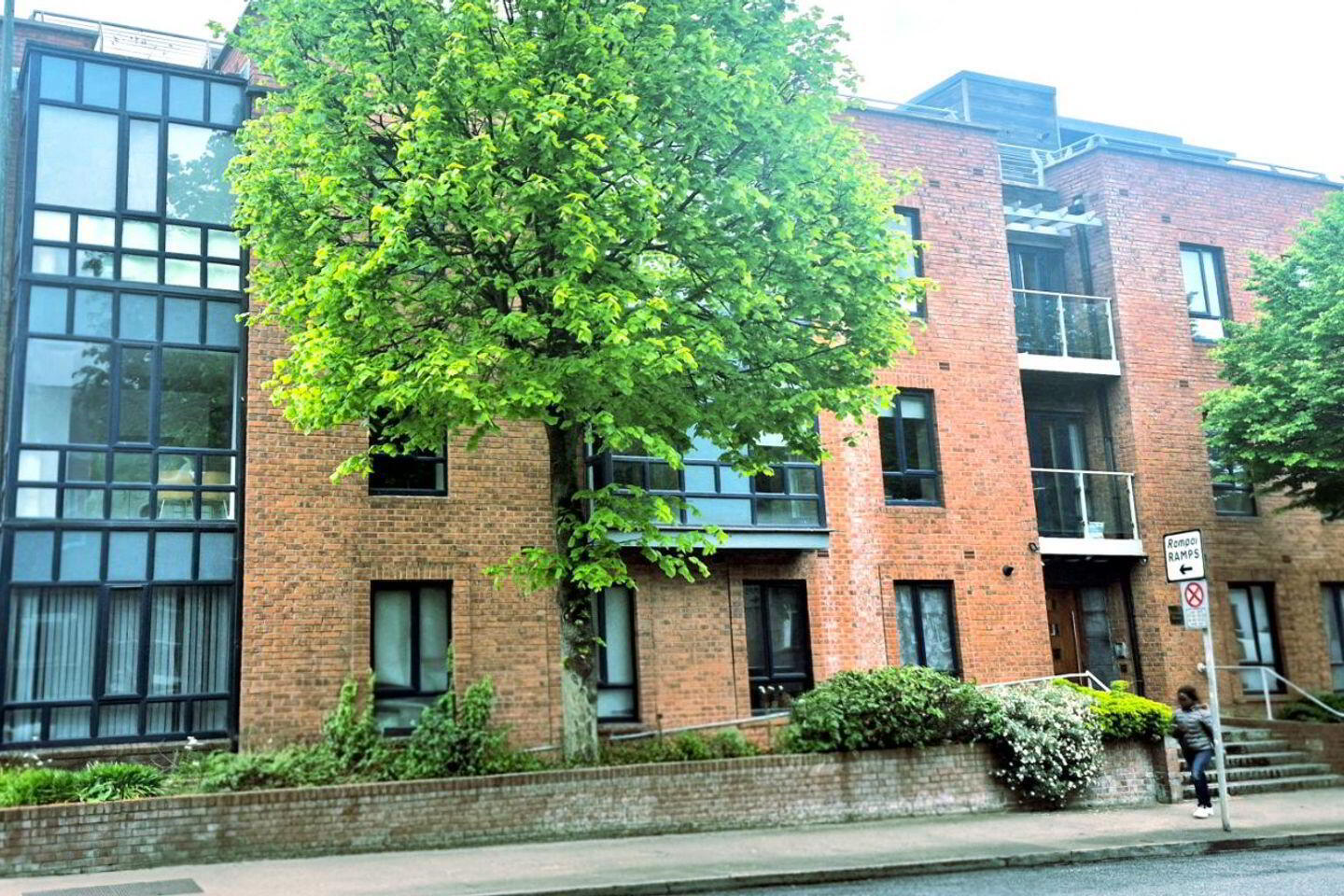 Apartment 14 Valencia House North Circular Road 1 of 13
