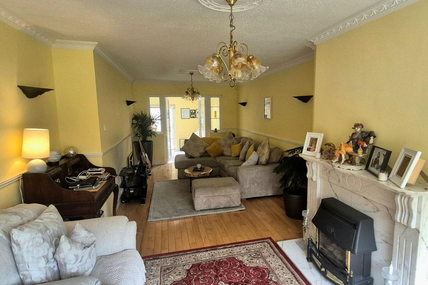 4 Ayrfield Road 2 of 27