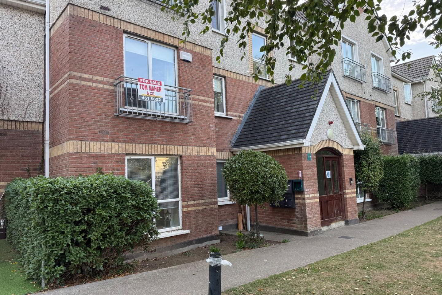 Apartment 16 Kiltipper Gate 1 of 27