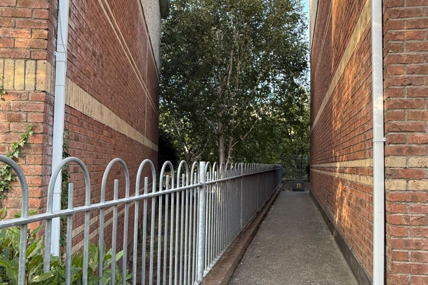 Apartment 16 Kiltipper Gate 3 of 27