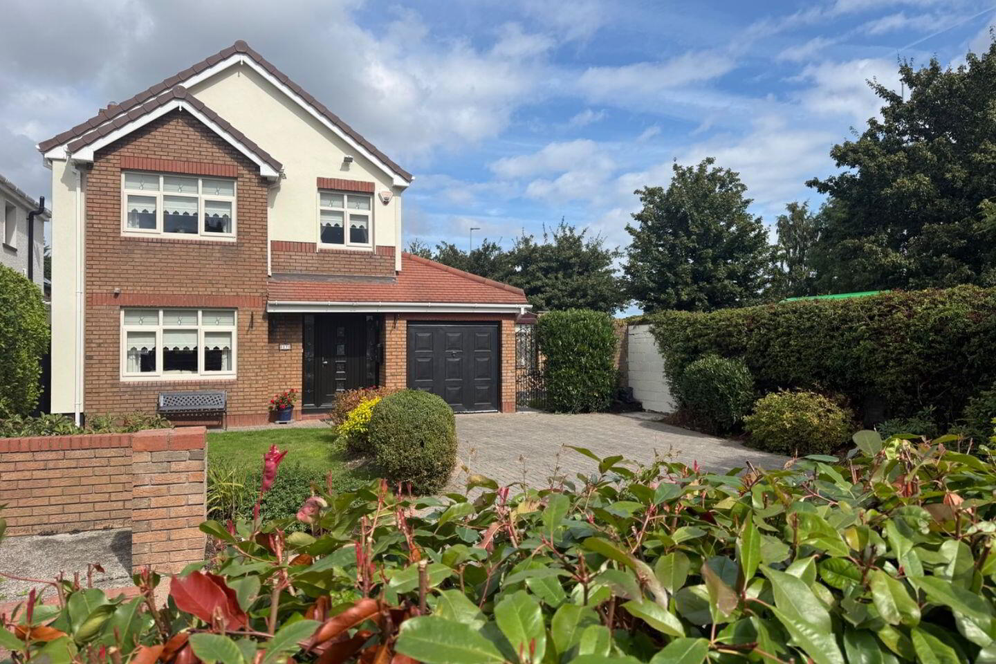 17 Dodder Court 1 of 56