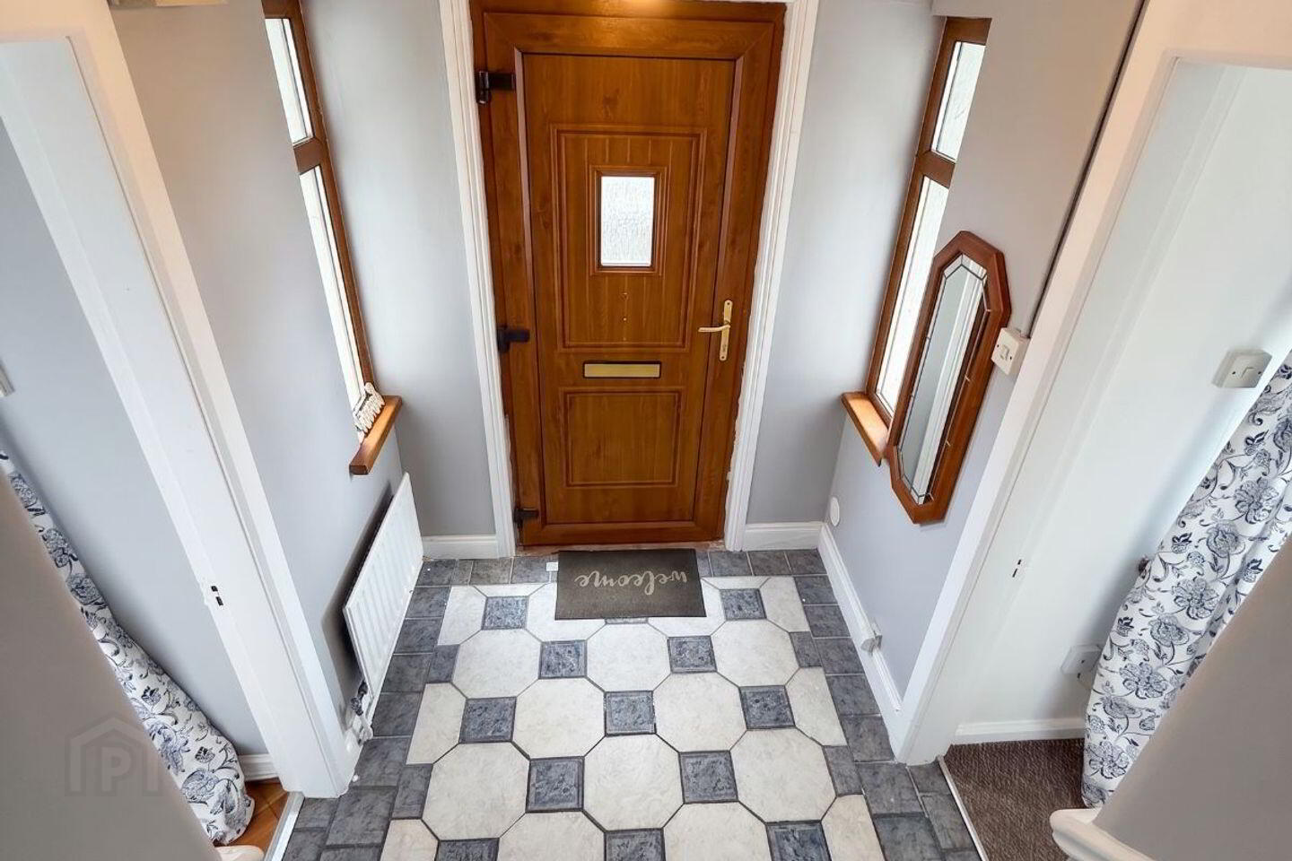 65 Saint Peter's Place 3 of 32