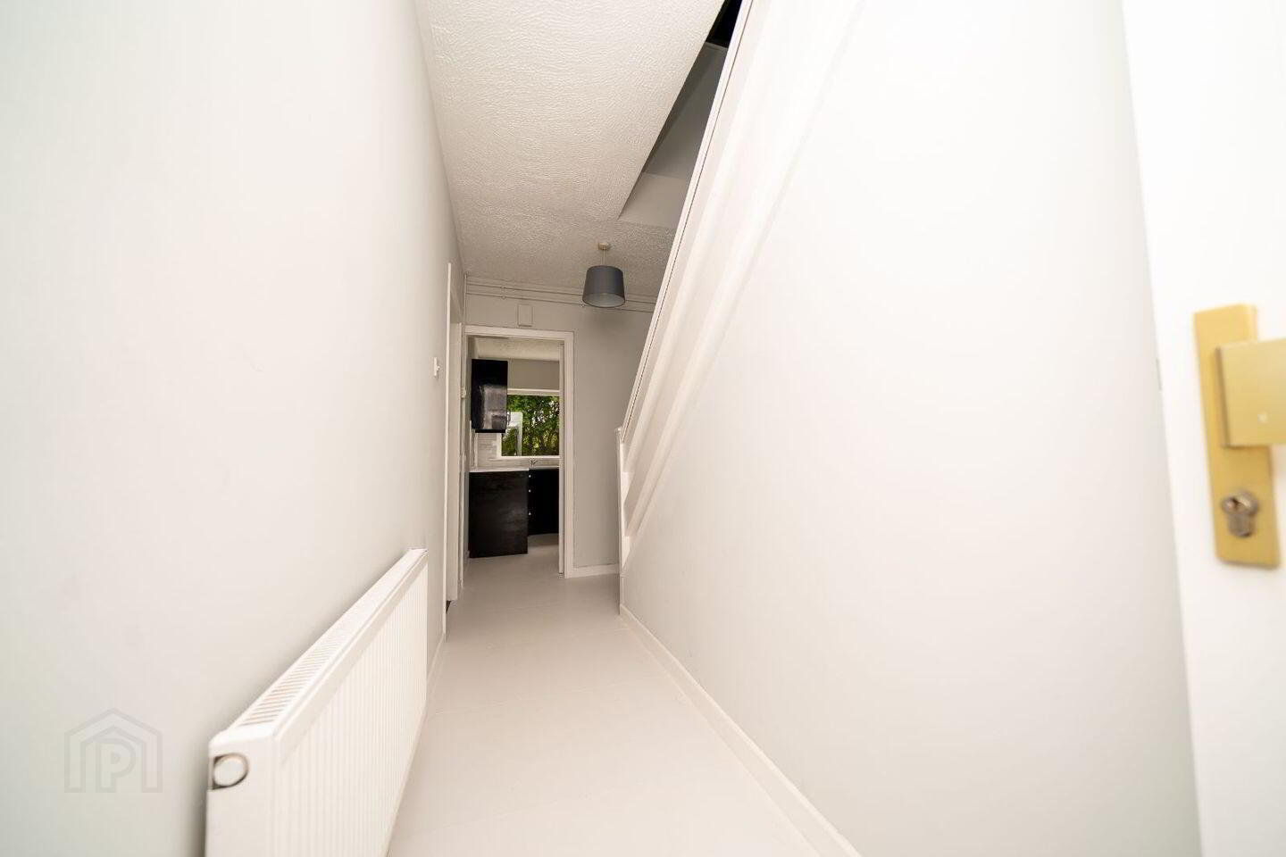 37 Westbury Grove 2 of 33
