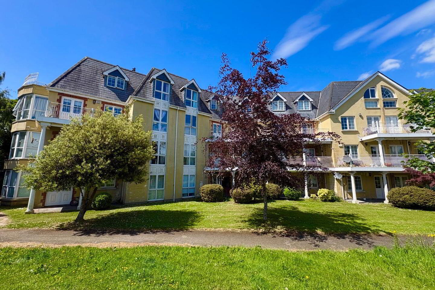 Apartment 15 Citywest Golfing Apartments 1 of 10