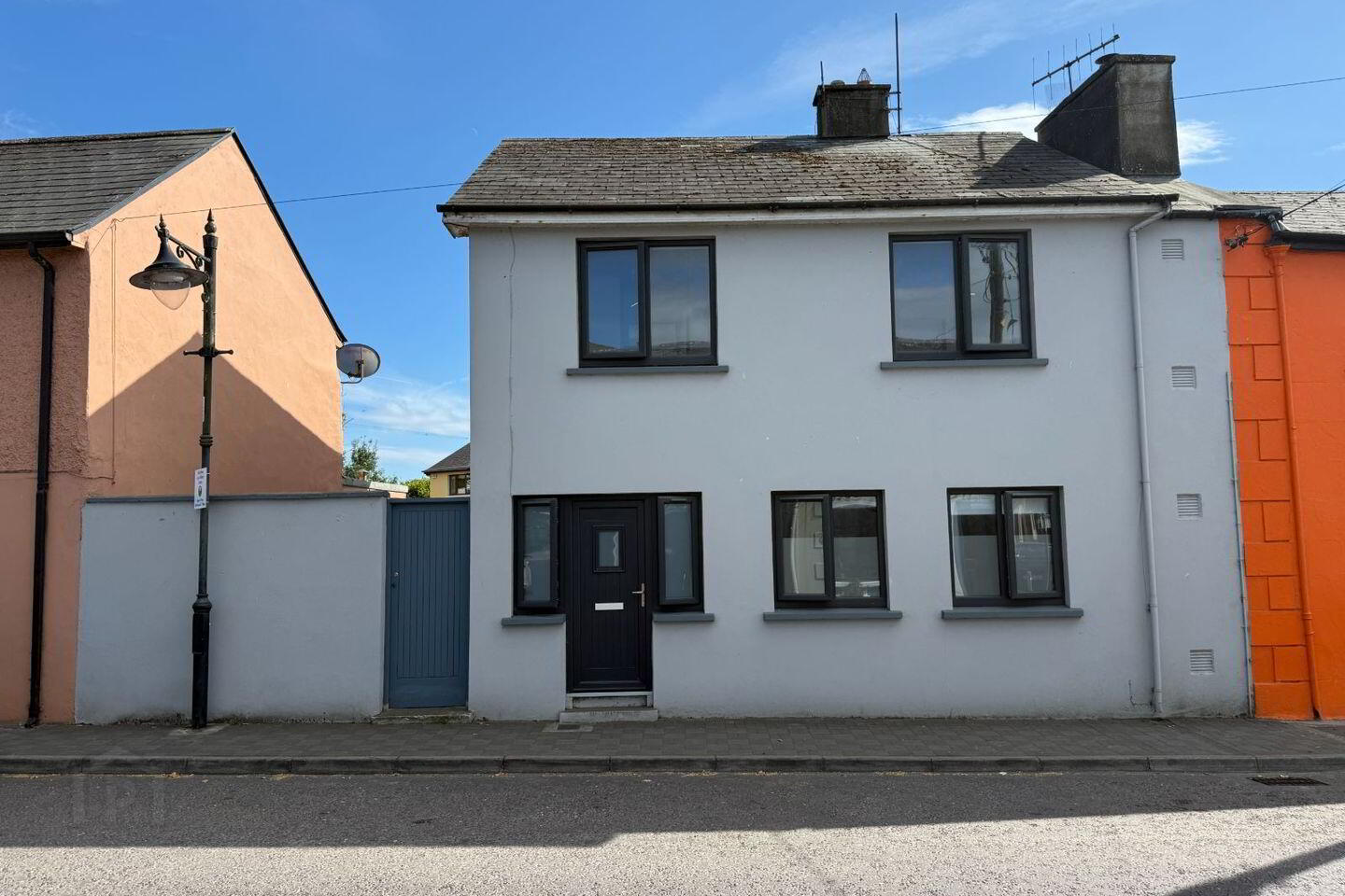 The New House, Ballinspittle 3 of 30