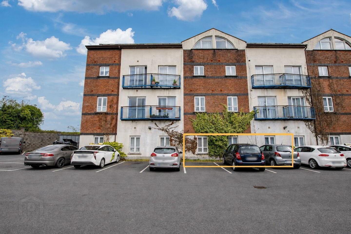 4 Harbour Court 2 of 28