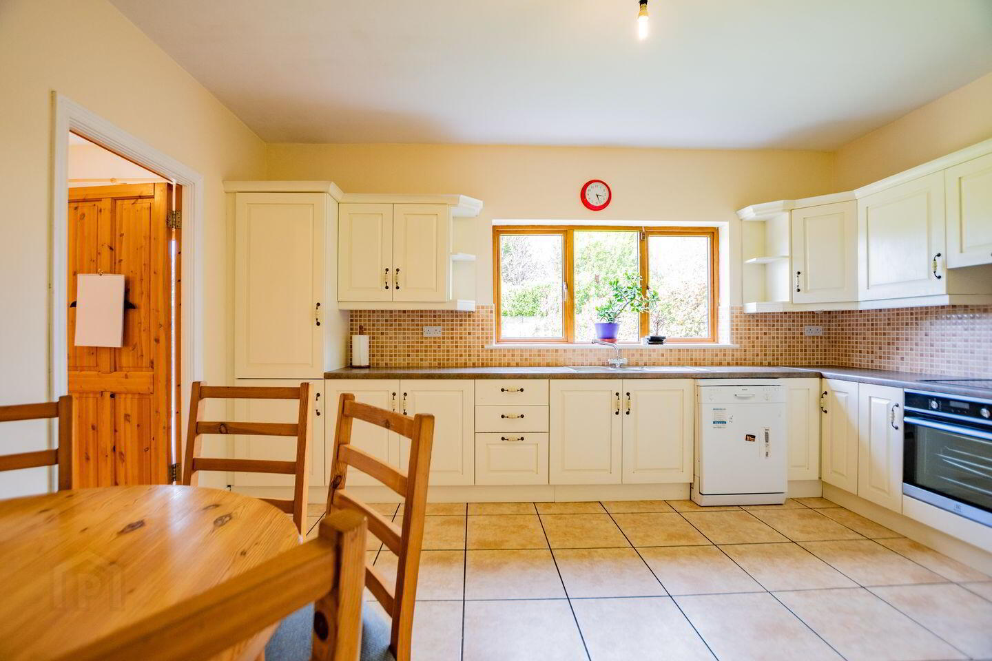 19 Ardmore Close 2 of 44