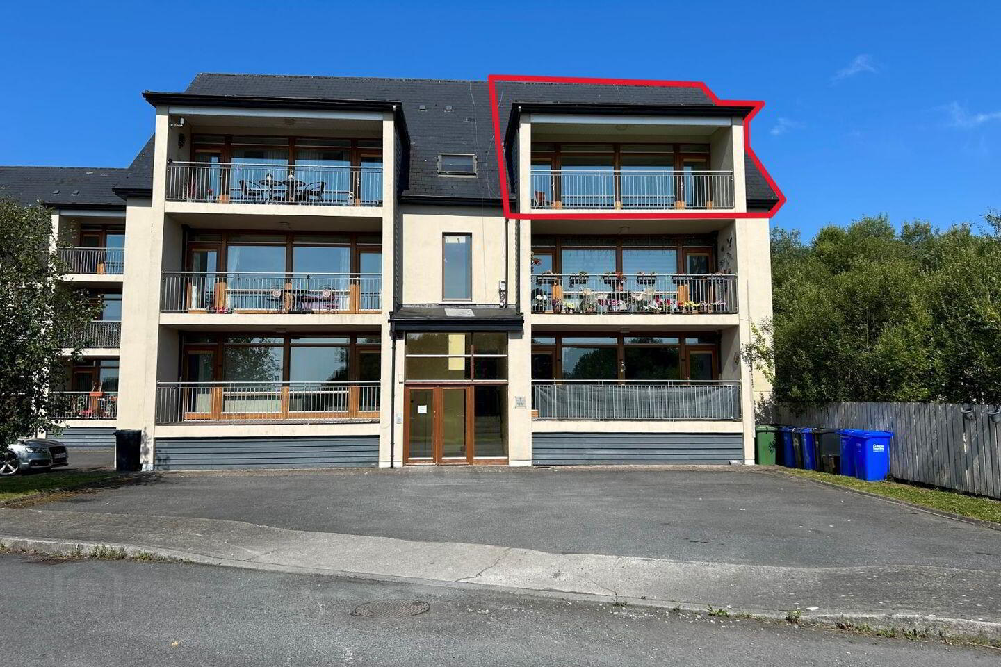 Apartment 52 The Waterfront Drumshanbo Road 1 of 22