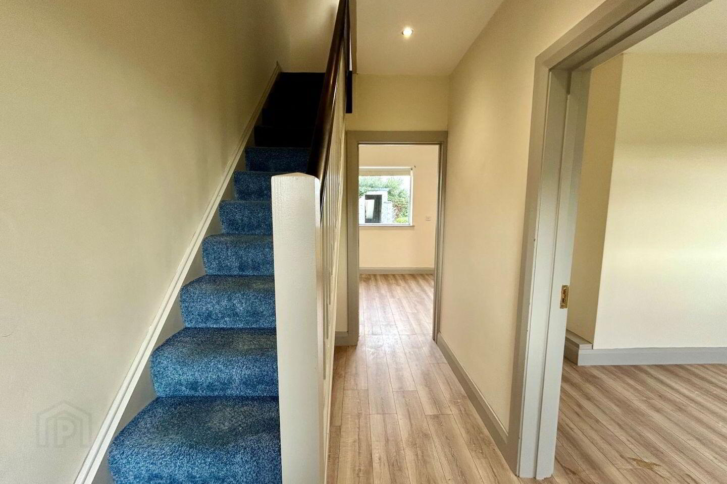 42 Breffni Crescent 2 of 23