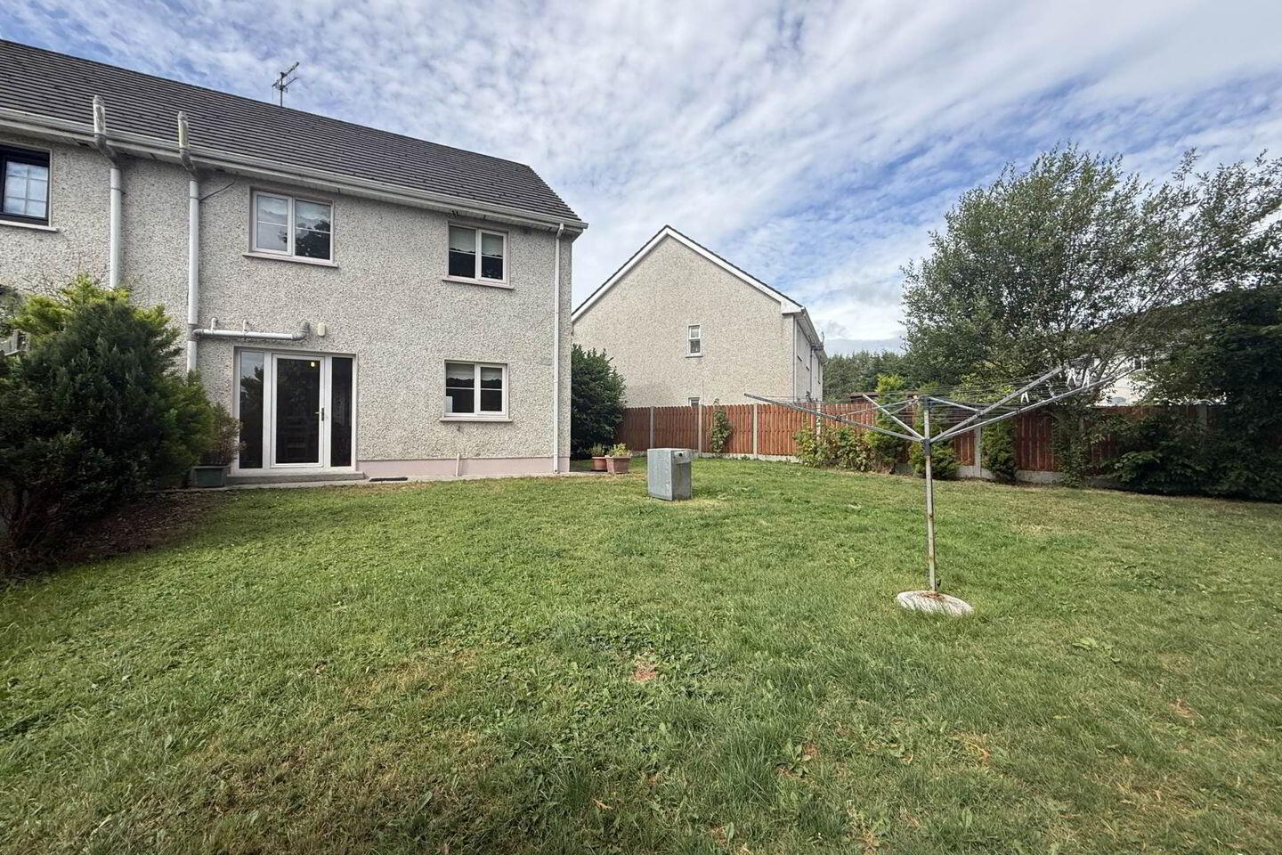 11 Woodfield Green 23 of 24