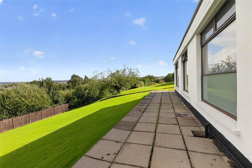 15 Fairtree Hill 28 of 29