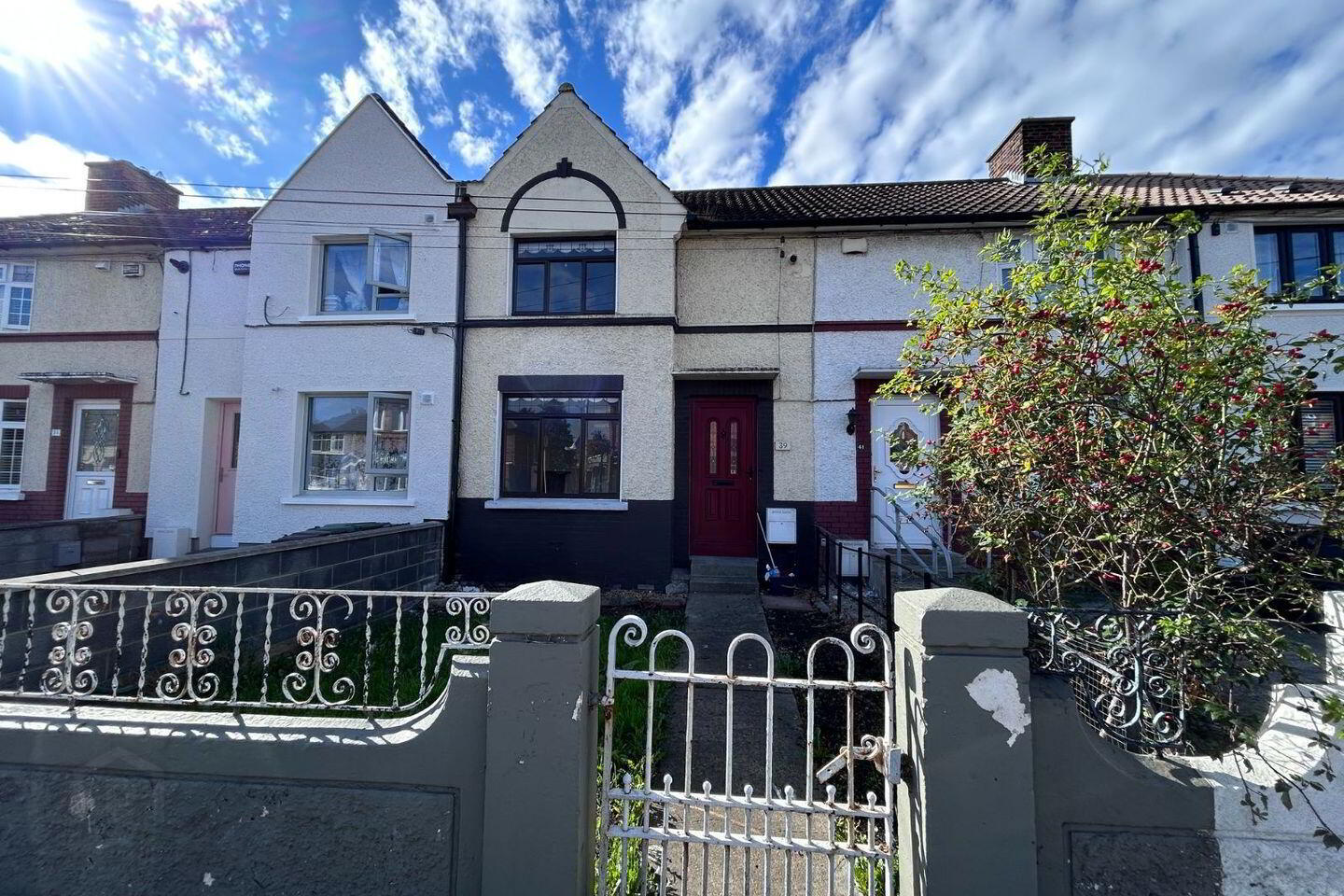 39 Faussagh Avenue 2 of 17