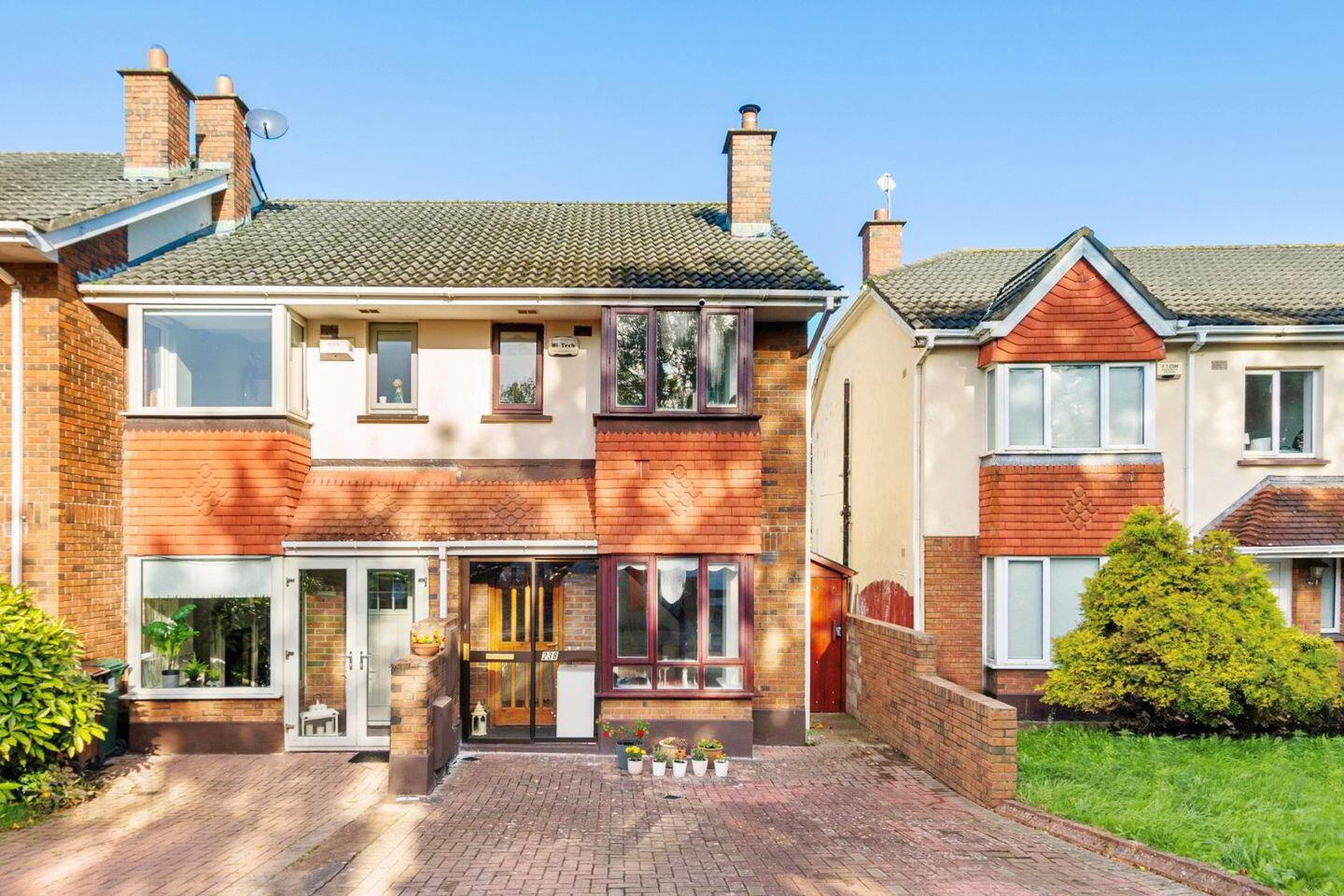 238 Woodfield 1 of 16