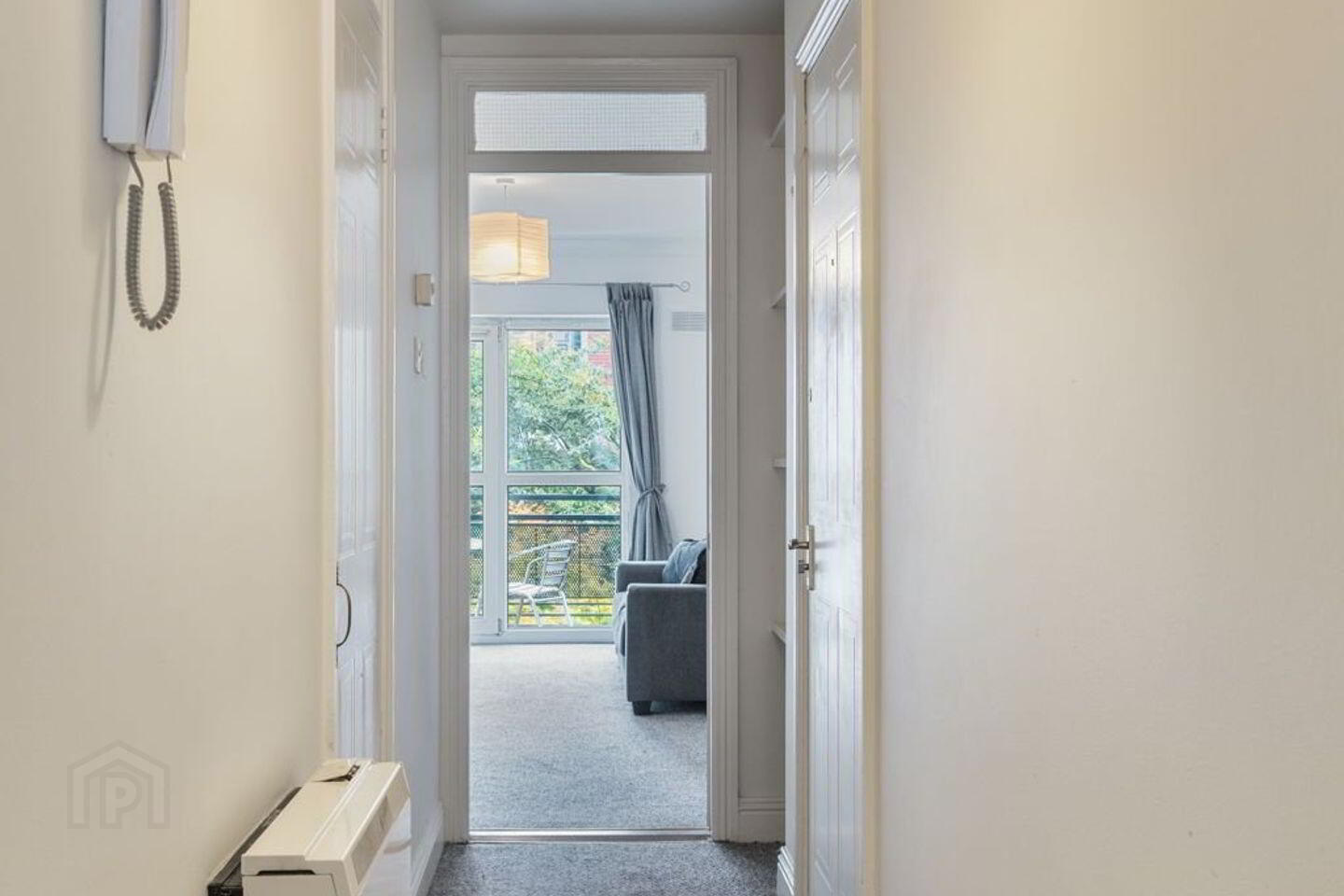 73 Windmill Lane Apartments 3 of 17