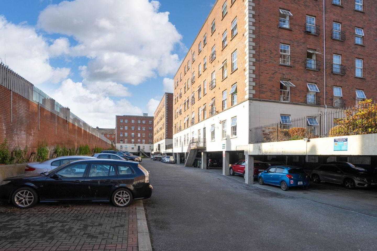 100 Custom Hall, Block, 3 Gardiner Street Lower 17 of 18