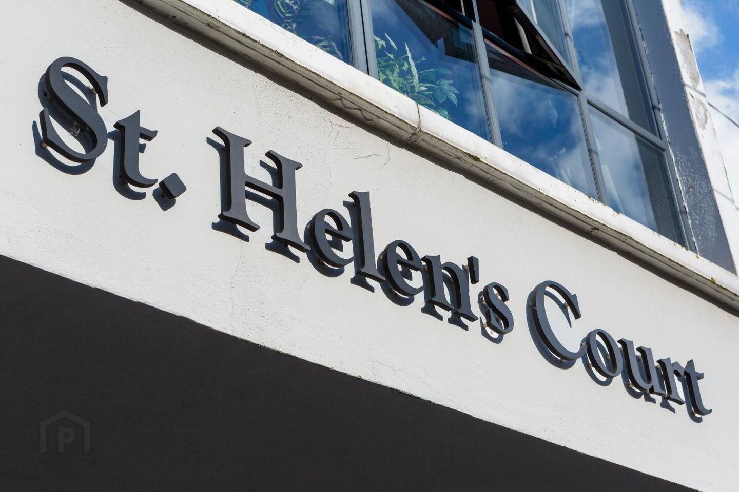 24 Saint Helen's Court 3 of 25
