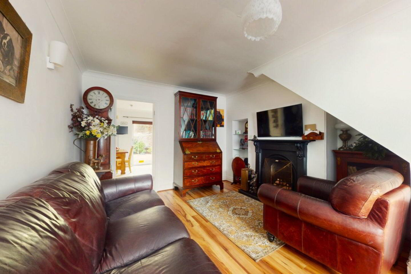 4 Clarinda Manor 2 of 20