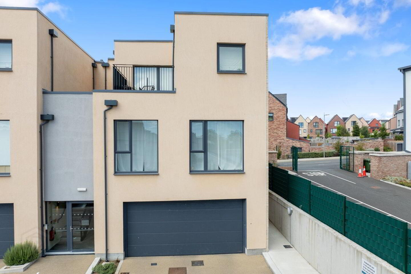 28 Tully Green 1 of 29