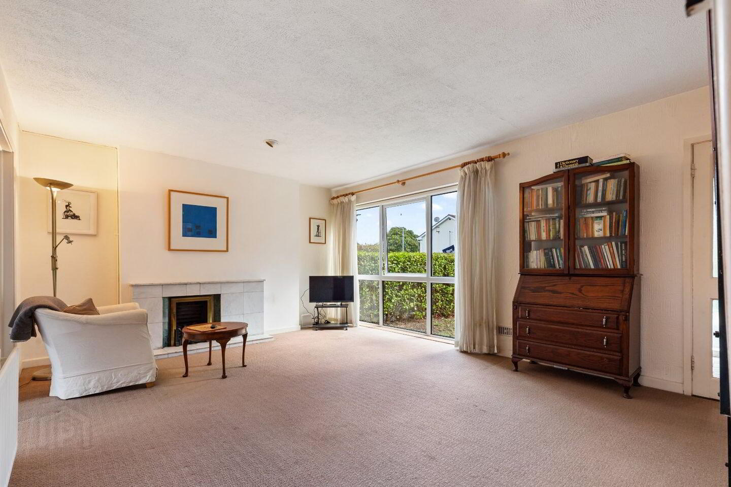 62 Cabinteely Avenue 3 of 26