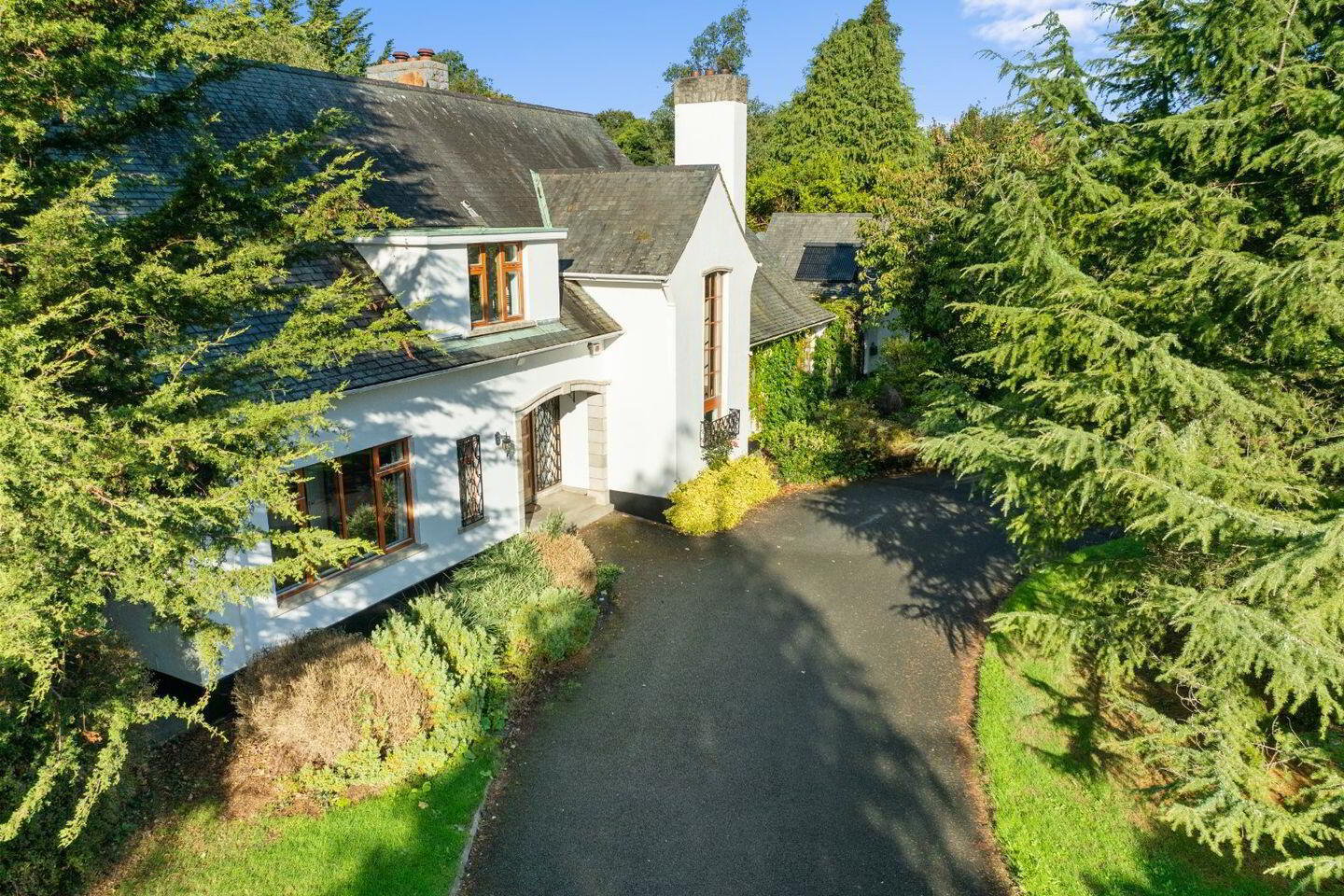 White Gables House 2 of 58