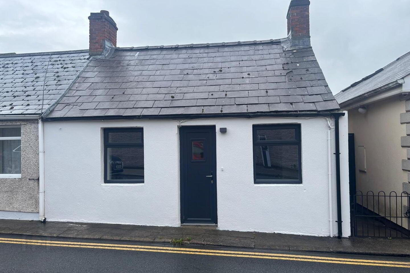 4 Oulster's Lane 1 of 14