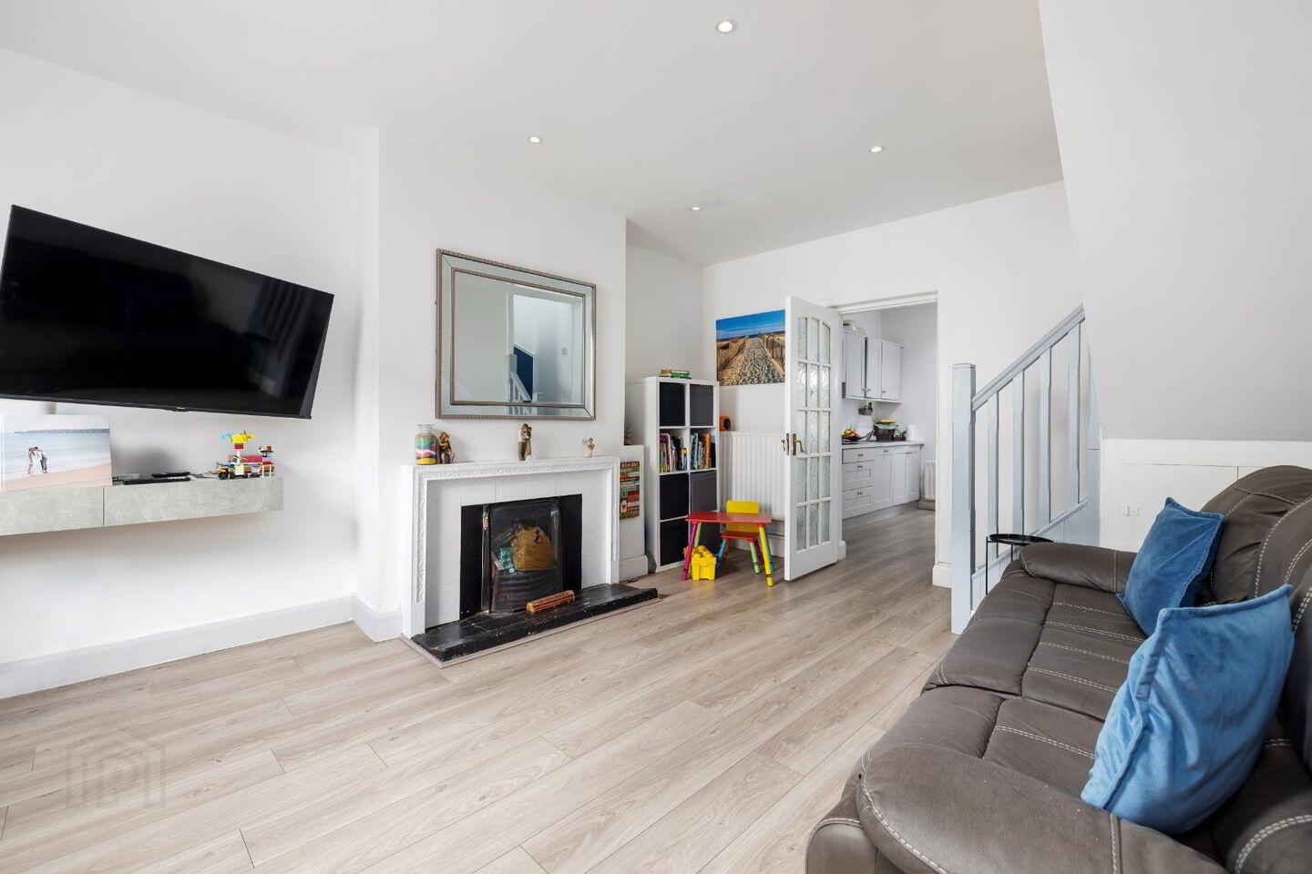 40 Dargan Street 2 of 9