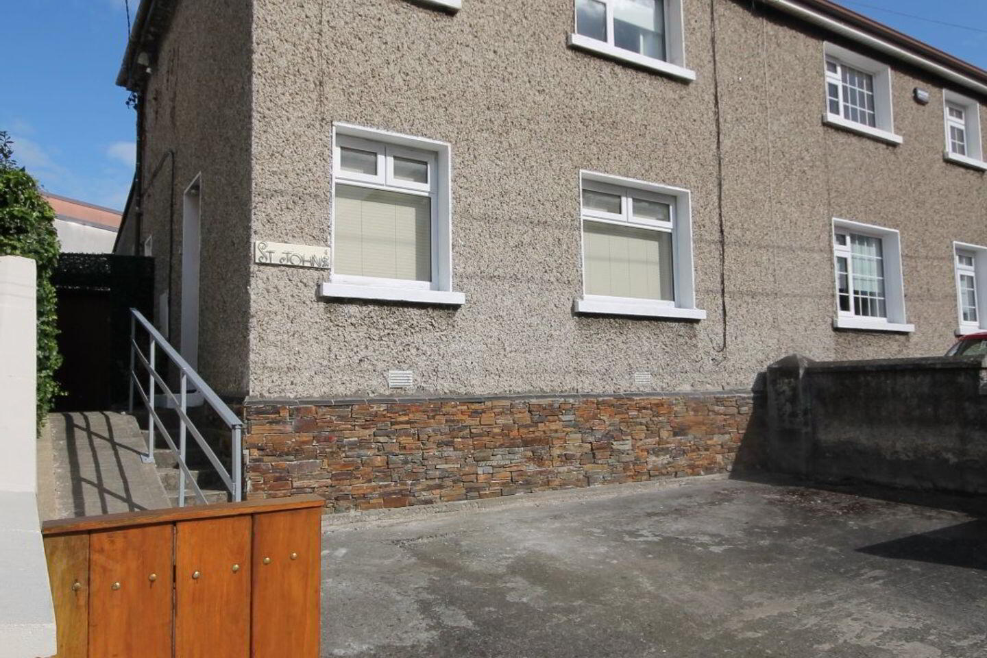 Saint John's, 4 Vevay Road 3 of 20