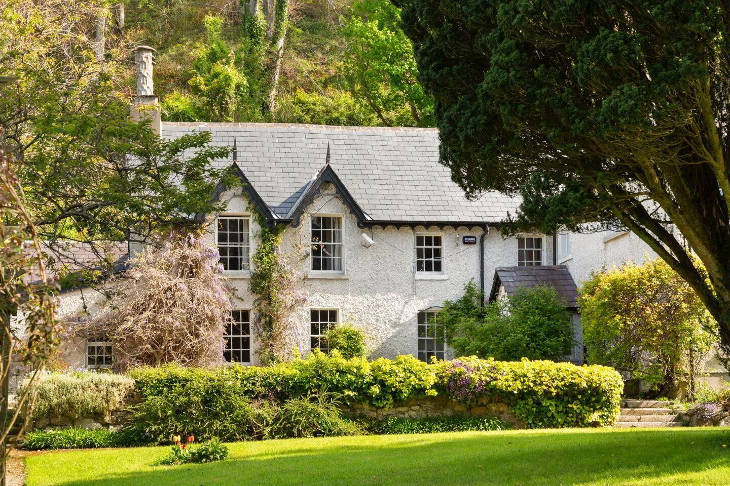 Glenbrook House, And Mews 3 of 39