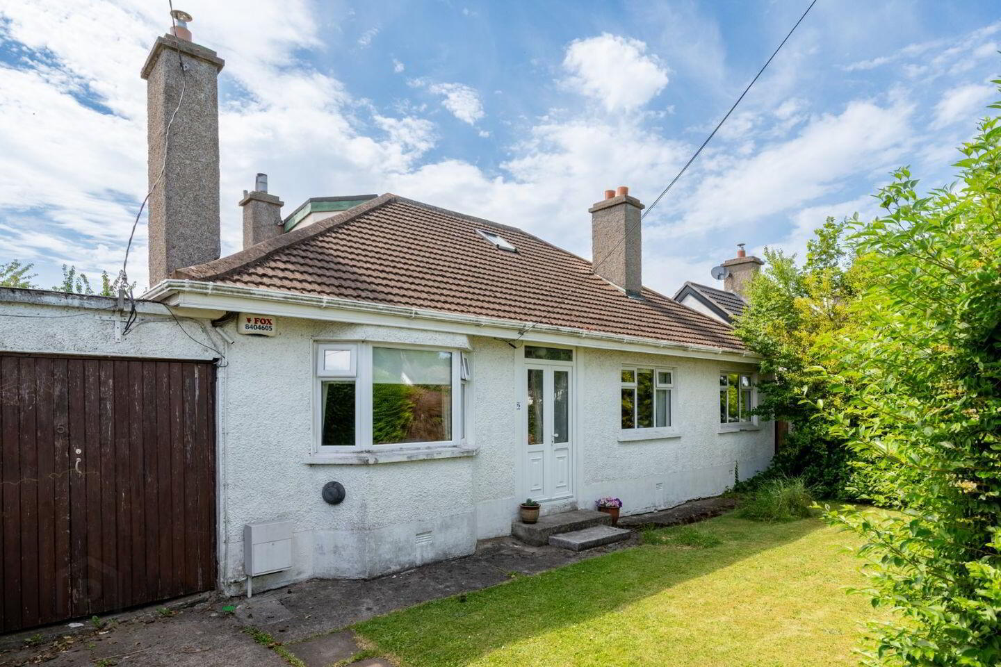 5 Warrenhouse Road 2 of 34